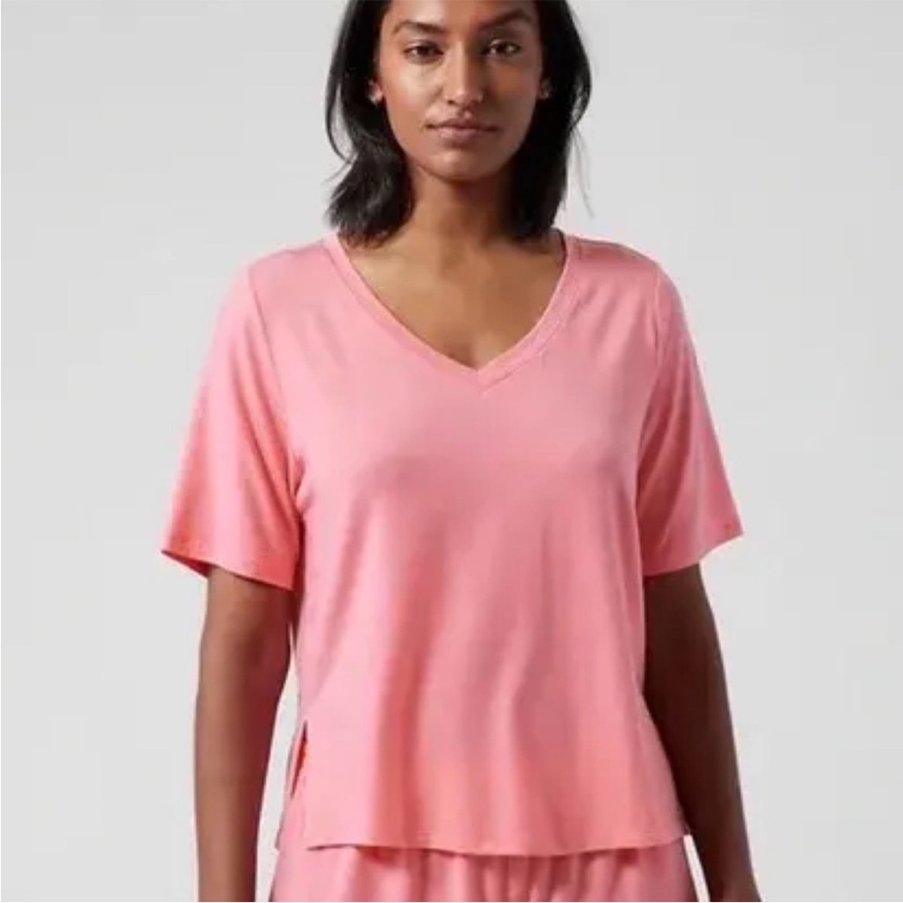 Athleta Nighttime Bliss Sleep Tee in Pink Size Small